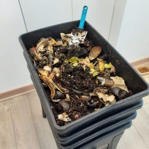 Vermicompostador Worm Café 100 litros (3 bandejas) - Imagen 6