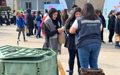 Programa “Nos Compostamos Bien” realizó su segunda y última activación con establecimientos educacionales en la comuna de El Bosque
